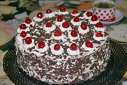 Schwarzwälder Kirschtorte 102