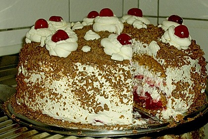 Schwarzwälder Kirschtorte 254