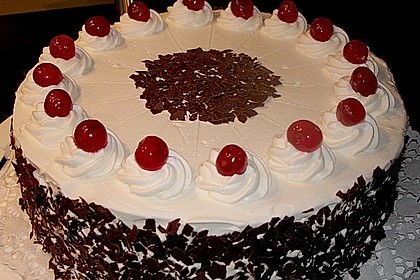 Schwarzwälder Kirschtorte 3