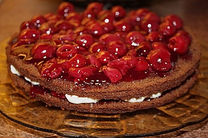 Schwarzwälder Kirschtorte 207