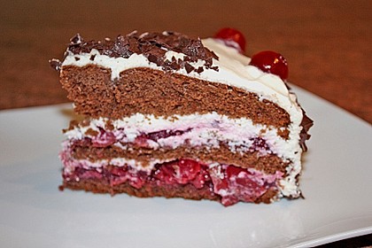 Schwarzwälder Kirschtorte 355