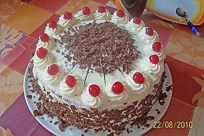 Schwarzwälder Kirschtorte 50