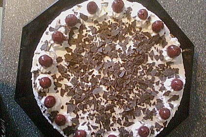 Schwarzwälder Kirschtorte 396