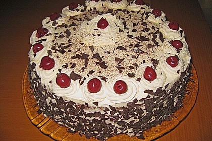 Schwarzwälder Kirschtorte 101