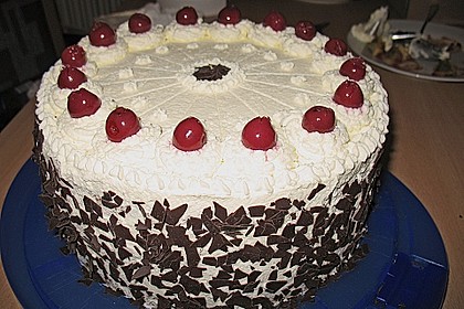 Schwarzwälder Kirschtorte 110