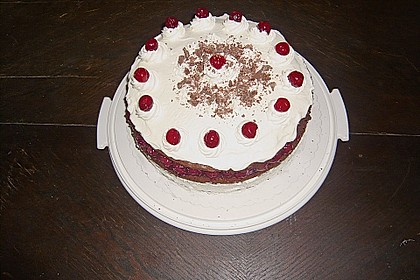 Schwarzwälder Kirschtorte 367
