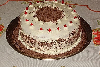 Schwarzwälder Kirschtorte 205