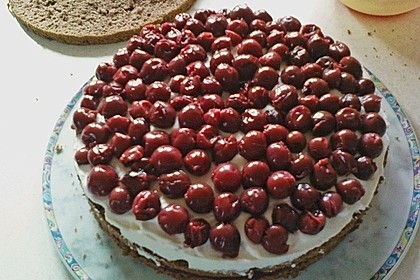 Schwarzwälder Kirschtorte 323