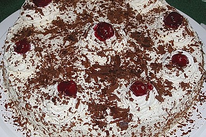 Schwarzwälder Kirschtorte 331