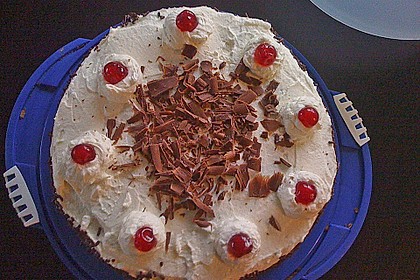 Schwarzwälder Kirschtorte 326