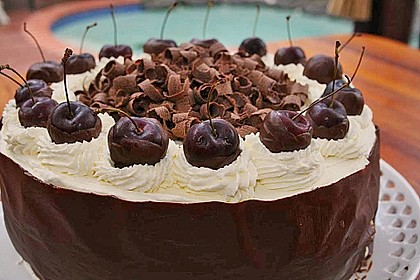 Schwarzwälder Kirschtorte 15