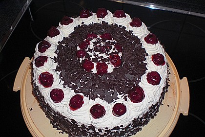 Schwarzwälder Kirschtorte 253