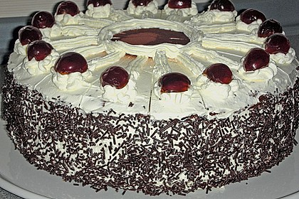 Schwarzwälder Kirschtorte 160