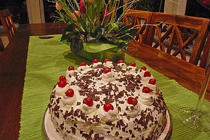 Schwarzwälder Kirschtorte 214