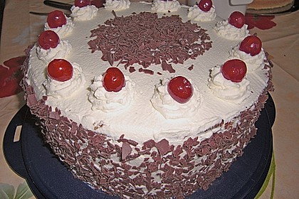Schwarzwälder Kirschtorte 206
