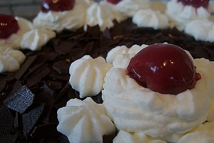 Schwarzwälder Kirschtorte 112