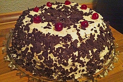 Schwarzwälder Kirschtorte 315