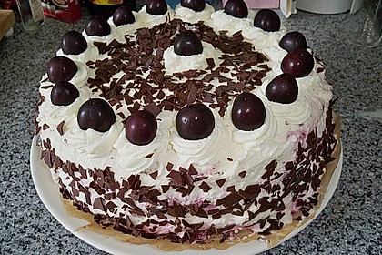 Schwarzwälder Kirschtorte 73
