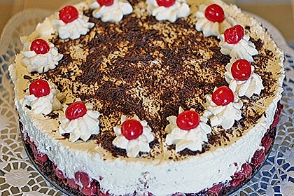 Schwarzwälder Kirschtorte 217