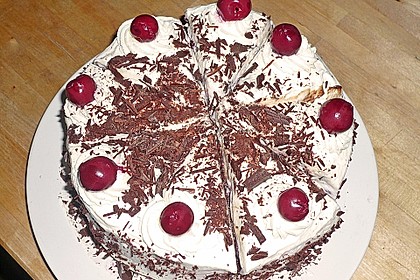 Schwarzwälder Kirschtorte 182