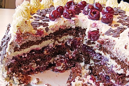 Schwarzwälder Kirschtorte 312