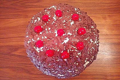 Schwarzwälder Kirschtorte 344