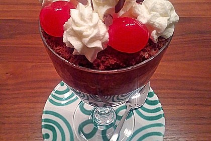 Schwarzwälder Kirschtorte 155