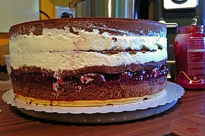 Schwarzwälder Kirschtorte 426