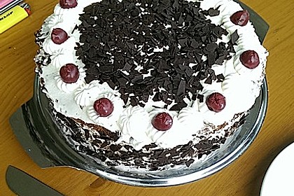 Schwarzwälder Kirschtorte 192