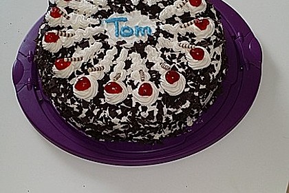 Schwarzwälder Kirschtorte 321