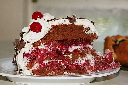 Schwarzwälder Kirschtorte 187