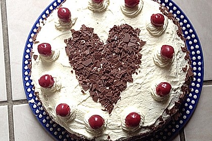 Schwarzwälder Kirschtorte 142