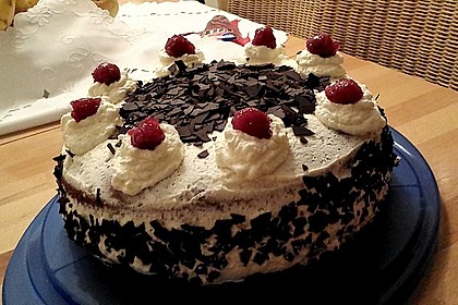 Schwarzwälder Kirschtorte 165