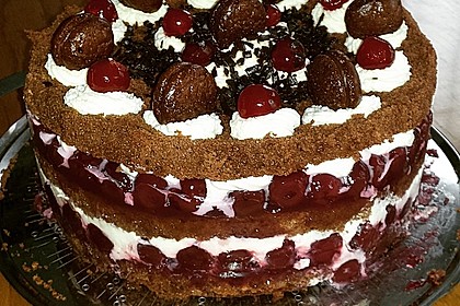 Schwarzwälder Kirschtorte 111