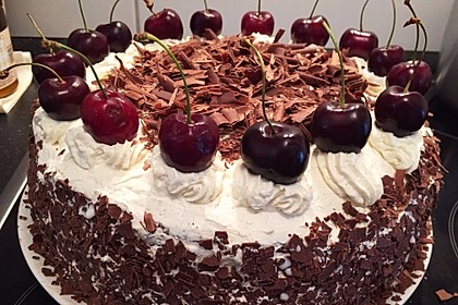 Schwarzwälder Kirschtorte 68