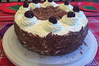 Schwarzwälder Kirschtorte 109