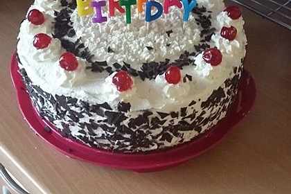 Schwarzwälder Kirschtorte 167