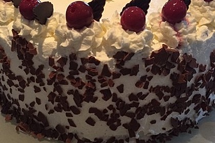 Schwarzwälder Kirschtorte 171