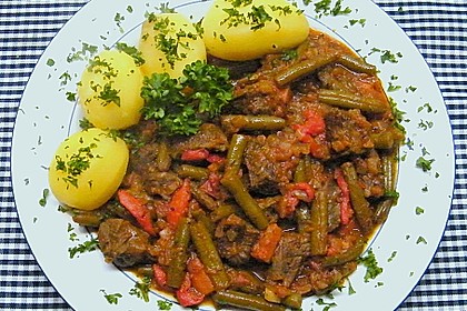 Bulgarische gr&uuml;ne Bohnen mit Fleisch 7