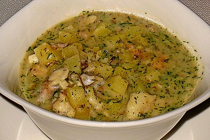 Erdäpfel (Kartoffel)-Kräuter-Seelachs Suppe