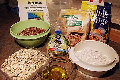Kerniges Knäckebrot 60