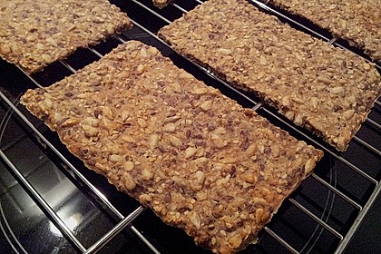 Kerniges Knäckebrot 19