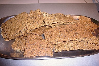 Kerniges Knäckebrot 63
