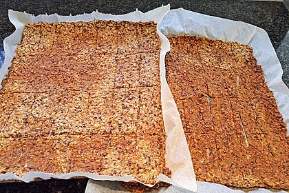 Kerniges Knäckebrot 46