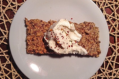 Kerniges Knäckebrot 16