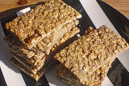 Kerniges Knäckebrot 10