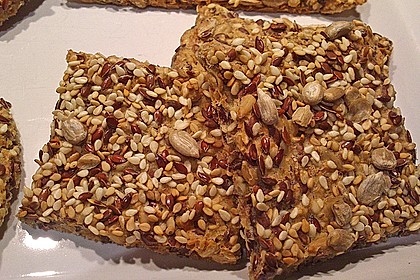 Kerniges Knäckebrot