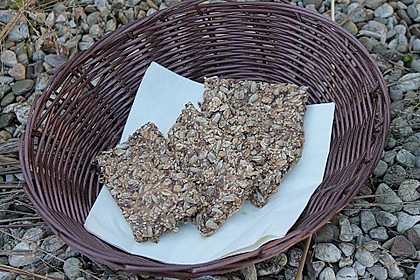 Kerniges Knäckebrot 55