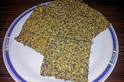 Kerniges Knäckebrot 21