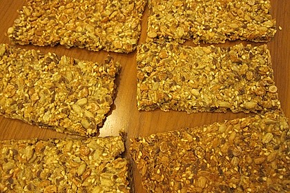 Kerniges Knäckebrot 49